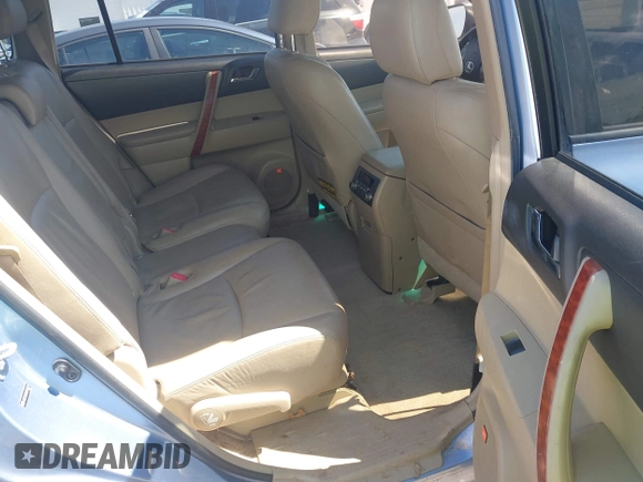 2009 Toyota Highlander Limited with VIN JTEES42AX92147677, listed as a IAAI auction lot 42231728 with 226,887 mi miles and . Bid and sale history available at DreamBid. Image 8.