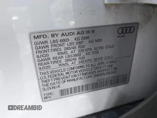 2017 Audi Q7 Premium Plus z VIN WA1LAAF74HD023137, wystawiony jako IAAI lot #42589949 z przebiegiem 75 860 mil mil oraz . Historia ofert i sprzedaży dostępna na DreamBid. Obrazek 9.