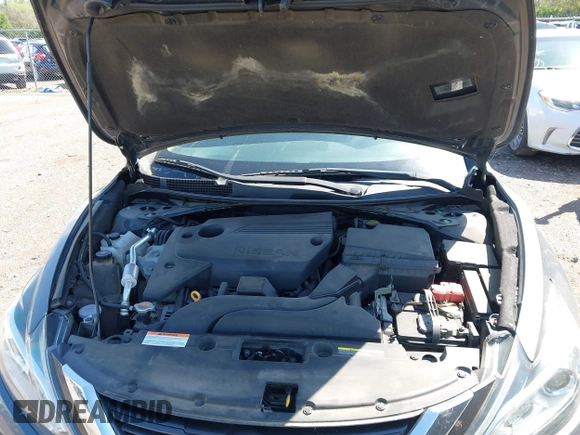2016 Nissan Altima SR z VIN 1N4AL3AP8GC129725, wystawiony jako IAAI lot #41978789 z przebiegiem 44 144 mil mil oraz . Historia ofert i sprzedaży dostępna na DreamBid. Obrazek 10.