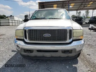 2002 Ford Excursion Special Serv с VIN 1FMNU40L52ED66291, выставлен на аукционе Copart как лот 53526995 с пробегом 200 794 миль миль и Списание • Salvage title. История ставок и продаж доступна на DreamBid. Изображение 5.