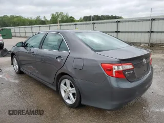2013 Toyota Camry L with VIN 4T1BF1FK1DU225317, listed as a Copart auction lot 51847265 with 271,604 mi miles and Salvage Title. Bid and sale history available at DreamBid. Image 2.