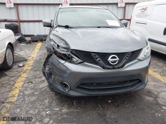 2018 Nissan Rogue Sport SV with VIN JN1BJ1CP3JW105119, listed as a IAAI auction lot 41717064 with 108,434 mi miles. Bid and sale history available at carsss.com. Image 6.