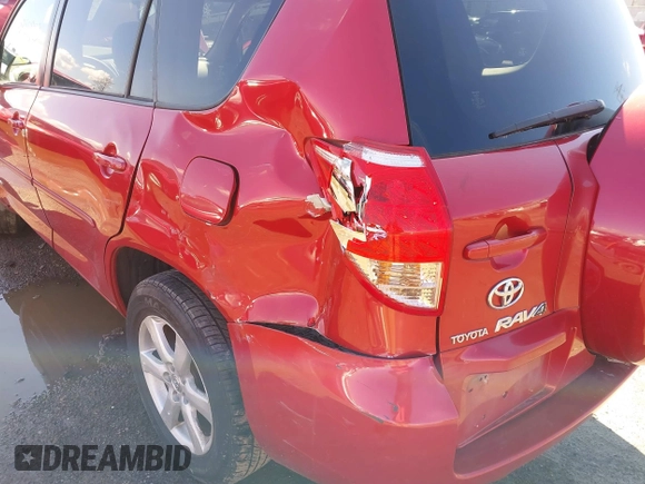 2008 Toyota RAV4 Ltd with VIN JTMZK31V086011778, listed as a IAAI auction lot 41855953 with 153,414 mi miles. Bid and sale history available at carsss.com. Image 6.
