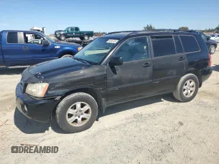 2001 Toyota Highlander with VIN JTEHF21A810012186, listed as a Copart auction lot 64240705 with 267,244 mi miles and Salvage title. Bid and sale history available at DreamBid. Image 1.