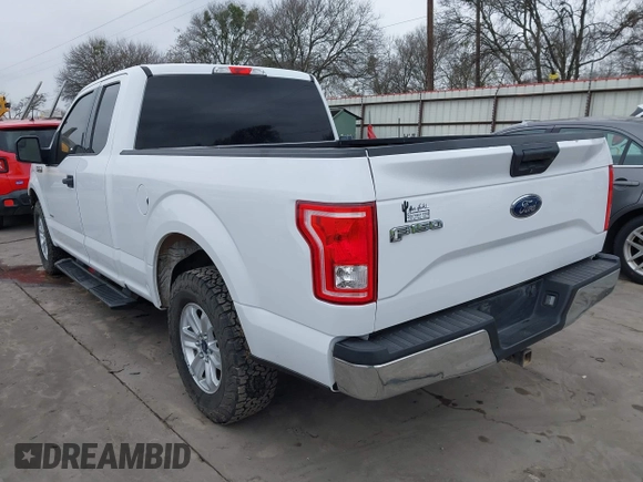 2017 Ford F-150 XL with VIN 1FTEX1CG5HKC87769, listed as a IAAI auction lot 41711952 with 147,486 mi miles. Bid and sale history available at carsss.com. Image 3.