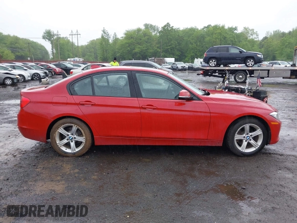 2013 BMW 3 Series 328i xDrive with VIN WBA3B5G58DNS00569, listed as a IAAI auction lot 42257009 with 45,902 mi miles and . Bid and sale history available at DreamBid. Image 13.