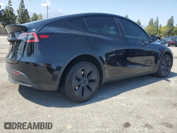2024 Tesla Model Y z VIN 7SAYGDED8RF123516, wystawiony jako Copart lot #55354655 z przebiegiem 12 521 mil mil oraz Szkoda całkowita • Salvage title. Historia ofert i sprzedaży dostępna na DreamBid. Obrazek 3.