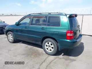 2003 Toyota Highlander с VIN JTEGD21A130064702, выставлен на аукционе IAAI как лот 42385593 с пробегом 266 465 миль миль и . История ставок и продаж доступна на DreamBid. Изображение 3.