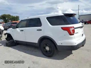 2016 Ford Utility Police Interceptor with VIN 1FM5K8AR4GGA27954, listed as a Copart auction lot 66463304 with 136,857 mi miles and Non Repairable. Bid and sale history available at carsss.com. Image 2.