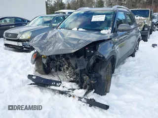 2021 Hyundai Venue Denim z VIN KMHRC8A31MU093143, wystawiony jako IAAI lot #41541572 z przebiegiem 24 804 mil mil oraz . Historia ofert i sprzedaży dostępna na DreamBid. Obrazek 6.
