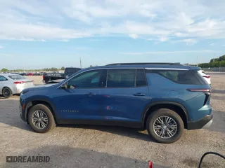 2024 Chevrolet Traverse FWD LT with VIN 1GNERGKS1RJ202864, listed as a IAAI auction lot 41633590 with 3,421 mi miles. Bid and sale history available at carsss.com. Image 14.