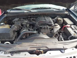 2005 Mercury Mountaineer z VIN 4M2ZU86E65UJ08887, wystawiony jako IAAI lot #42830024 z przebiegiem 112 479 mil mil oraz . Historia ofert i sprzedaży dostępna na DreamBid. Obrazek 10.