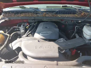 2004 Chevrolet Tahoe LS with VIN 1GNEK13Z94R252144, listed as a IAAI auction lot 42154641 with 201,247 mi miles. Bid and sale history available at carsss.com. Image 10.