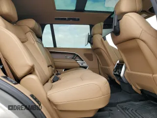 2023 Land Rover Range Rover SE z VIN SALKPBFU4PA086288, wystawiony jako Copart lot #85138344 z przebiegiem 12 345 mil mil oraz Szkoda całkowita • Salvage title. Historia ofert i sprzedaży dostępna na DreamBid. Obrazek 11.