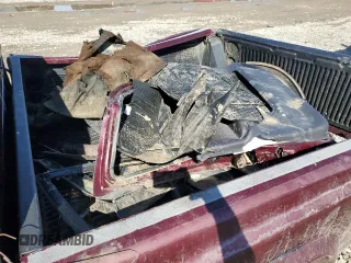 2000 Dodge Dakota Sport z VIN 1B7GG2AN6YS760921, wystawiony jako Copart lot #46891135 z przebiegiem Nie podano mil oraz Szkoda całkowita • Salvage title. Historia ofert i sprzedaży dostępna na DreamBid. Obrazek 13.