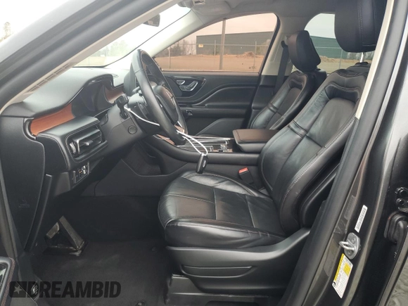 2020 Lincoln Aviator Reserve with VIN 5LM5J7WC1LGL09090, listed as a Copart auction lot 44200025 with 65,494 mi miles and Salvage title. Bid and sale history available at DreamBid. Image 7.