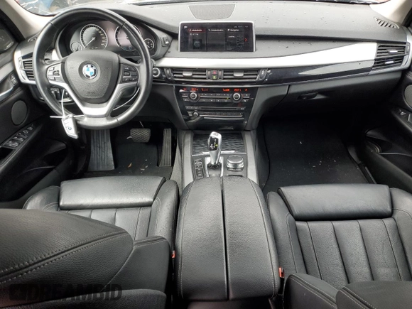 2018 BMW X5 xDrive40e iPerformance with VIN 5UXKT0C52J0W03927, listed as a Copart auction lot 88252805 with 165,331 mi miles and Clean Title. Bid and sale history available at carsss.com. Image 8.
