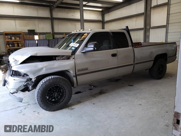 1997 Dodge Ram 2500 with VIN 3B7KC23D1VM591552, listed as a Copart auction lot 41504415 with 340,124 mi miles and Salvage Title. Bid and sale history available at carsss.com. Image 1.