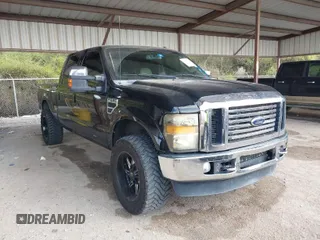 2010 Ford Super Duty F-250 SRW XL with VIN 1FTSW2BR8AEB13472, listed as a IAAI auction lot 41886252 with 237,264 mi miles. Bid and sale history available at carsss.com. Image 1.