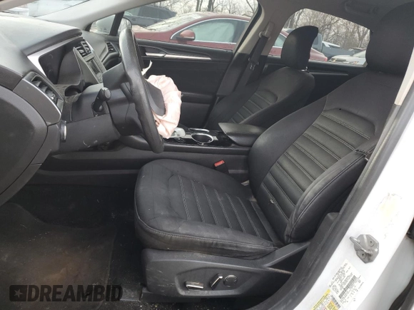 2014 Ford Fusion SE with VIN 3FA6P0H74ER104754, listed as a Copart auction lot 84275704 with Not Provided miles and Clean Title. Bid and sale history available at carsss.com. Image 7.
