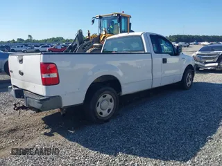 2006 Ford F-150 XL z VIN 1FTRF12226KC11966, wystawiony jako IAAI lot #42252210 z przebiegiem 238 265 mil mil oraz . Historia ofert i sprzedaży dostępna na DreamBid. Obrazek 4.