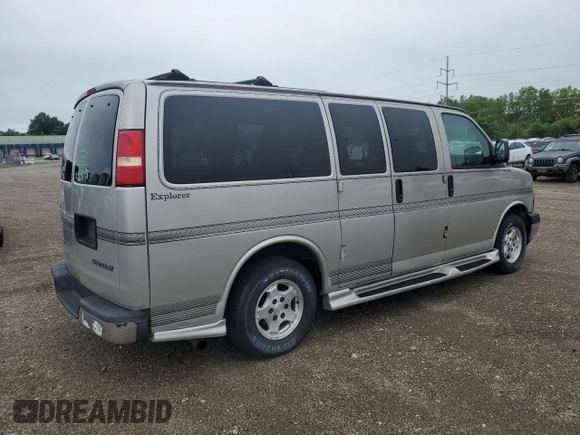 2005 Chevrolet Express Cargo Van YF7 Upfitter with VIN 1GBFG15T251269153, listed as a Copart auction lot 65033594 with 260,886 mi miles and Clean Title. Bid and sale history available at carsss.com. Image 3.
