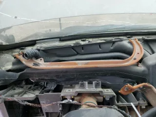 2000 Chevrolet Silverado 1500 with VIN 2GCEC19W1Y1309907, listed as a Copart auction lot 50640185 with Not Provided miles and Salvage Title. Bid and sale history available at DreamBid. Image 9.