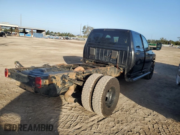 2018 Ram 3500 Tradesman z VIN 3C7WRTCL3JG398103, wystawiony jako Copart lot #78755214 z przebiegiem 259 264 mil mil oraz Czysty tytuł • Clean title. Historia ofert i sprzedaży dostępna na DreamBid. Obrazek 3.
