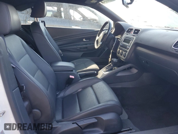 2009 Volkswagen Eos Komfort with VIN WVWBA71F19V010859, listed as a Copart auction lot 48767345 with 178,821 mi miles and Non Repairable. Bid and sale history available at DreamBid. Image 10.
