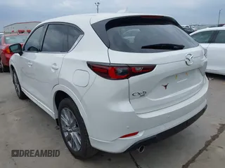 2025 Mazda CX-5 2.5 S Premium Plus Package with VIN JM3KFBEM9S0549107, listed as a IAAI auction lot 41695549 with 3,544 mi miles. Bid and sale history available at carsss.com. Image 3.