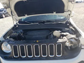 2018 Jeep Renegade Latitude z VIN ZACCJABB2JPH24993, wystawiony jako Copart lot #49981495 z przebiegiem 153 454 mil mil oraz Szkoda całkowita • Salvage title. Historia ofert i sprzedaży dostępna na DreamBid. Obrazek 12.