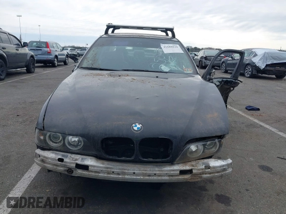 2003 BMW 5 Series 530i with VIN WBADT53433CE95107, listed as a IAAI auction lot 41688820 with 229,553 mi miles. Bid and sale history available at carsss.com. Image 11.
