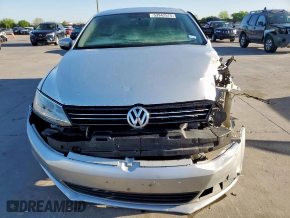 2011 Volkswagen Jetta SEL with VIN 3VWLX7AJ4BM368686, listed as a Copart auction lot 53942575 with 152,581 mi miles and Salvage title. Bid and sale history available at DreamBid. Image 5.