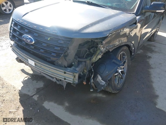 2016 Ford Explorer Sport with VIN 1FM5K8GTXGGC02467, listed as a IAAI auction lot 41812139 with 114,722 mi miles. Bid and sale history available at carsss.com. Image 6.