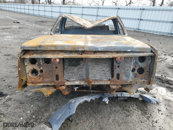 1984 Chevrolet Pickup with VIN 2GCDC14H2E1212960, listed as a Copart auction lot 48956945 with 0 mi miles and Salvage Title. Bid and sale history available at carsss.com. Image 5.