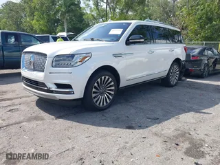 2018 Lincoln Navigator Reserve with VIN 5LMJJ2LT7JEL07827, listed as a IAAI auction lot 41931713 with 96,425 mi miles. Bid and sale history available at carsss.com. Image 2.