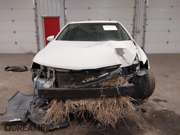 2014 Toyota Camry L with VIN 4T1BF1FK4EU734657, listed as a IAAI auction lot 41963449 with 167,826 mi miles. Bid and sale history available at carsss.com. Image 12.