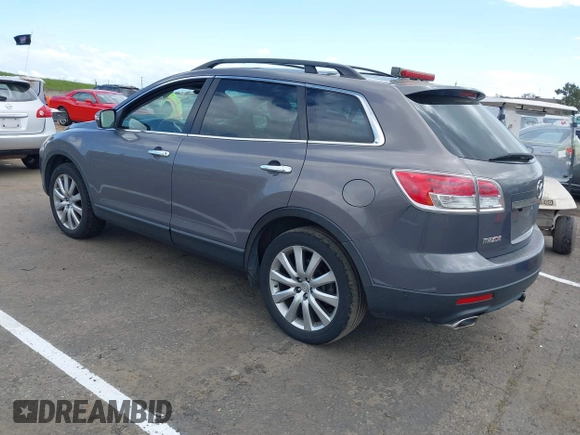 2008 Mazda CX-9 Grand Touring with VIN JM3TB38A880157185, listed as a IAAI auction lot 41914393 with 158,946 mi miles. Bid and sale history available at carsss.com. Image 3.