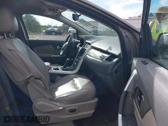 2013 Ford Edge SEL with VIN 2FMDK3JC6DBB50104, listed as a IAAI auction lot 41830242 with 189,186 mi miles. Bid and sale history available at carsss.com. Image 5.