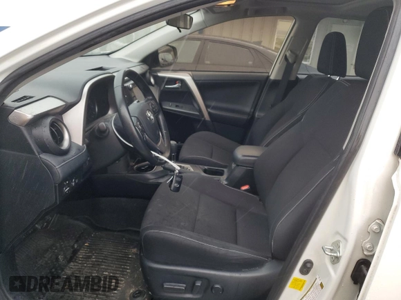 2018 Toyota RAV4 XLE with VIN JTMWFREV3JJ746262, listed as a Copart auction lot 51811035 with 84,319 mi miles and Salvage Title. Bid and sale history available at DreamBid. Image 7.