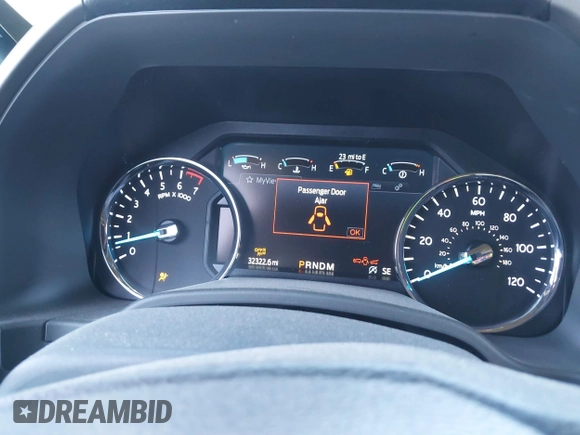 2021 Ford Expedition XLT with VIN 1FMJU1HT8MEA75501, listed as a IAAI auction lot 41212610 with 32,322 mi miles and . Bid and sale history available at DreamBid. Image 7.