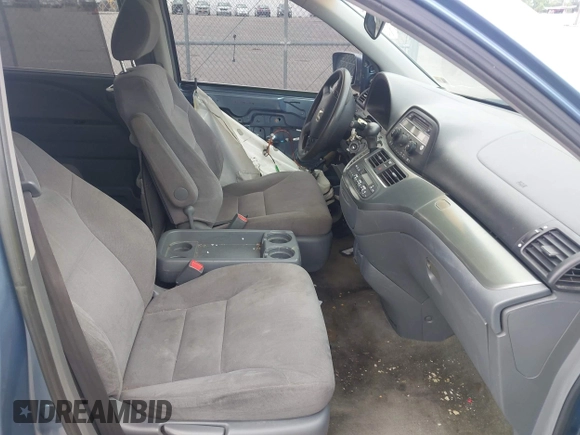 2005 Honda Odyssey EX with VIN 5FNRL38435B101887, listed as a IAAI auction lot 42704893 with 185,137 mi miles and . Bid and sale history available at DreamBid. Image 5.