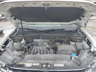 2019 Volkswagen Atlas SE z VIN 1V2WR2CA9KC593891, wystawiony jako IAAI lot #41947078 z przebiegiem 74 525 mil mil oraz . Historia ofert i sprzedaży dostępna na DreamBid. Obrazek 10.