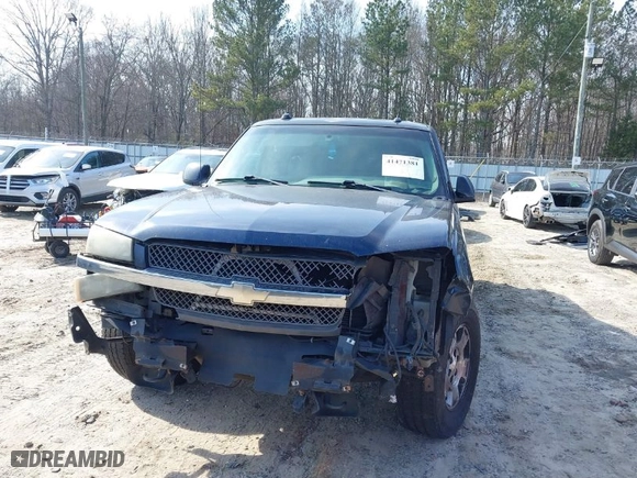 2005 Chevrolet Avalanche LS with VIN 3GNEC12Z25G212827, listed as a IAAI auction lot 41471381 with 314,023 mi miles. Bid and sale history available at carsss.com. Image 6.