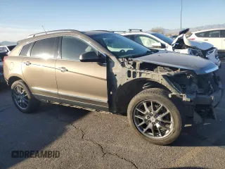 2014 Cadillac SRX z VIN 3GYFNAE34ES561414, wystawiony jako Copart lot #44760395 z przebiegiem 131 723 mil mil oraz Szkoda całkowita • Salvage title. Historia ofert i sprzedaży dostępna na DreamBid. Obrazek 4.
