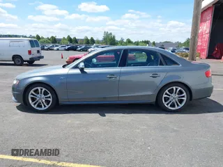 2012 Audi S4 Premium Plus z VIN WAUBGAFL8CA095284, wystawiony jako IAAI lot #42334005 z przebiegiem 202 103 mil mil oraz . Historia ofert i sprzedaży dostępna na DreamBid. Obrazek 14.