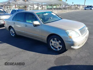 2001 Lexus LS 430 with VIN JTHBN30F110040314, listed as a IAAI auction lot 41292034 with Not Provided miles. Bid and sale history available at carsss.com. Image 1.