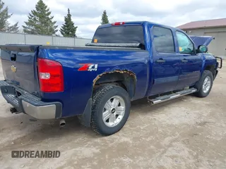 2013 Chevrolet Silverado 1500 LT with VIN 3GCPKSE75DG271955, listed as a IAAI auction lot 41865823 with 1 mi miles. Bid and sale history available at carsss.com. Image 4.
