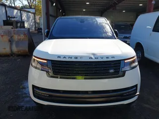2023 Land Rover Range Rover SE z VIN SALKP9FU3PA072844, wystawiony jako IAAI lot #40742483 z przebiegiem 5 272 mil mil oraz . Historia ofert i sprzedaży dostępna na DreamBid. Obrazek 12.