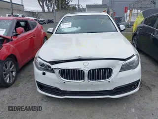 2014 BMW 5 Series 528i with VIN WBA5A5C56ED507439, listed as a IAAI auction lot 42105901 with Not Provided miles. Bid and sale history available at carsss.com. Image 13.